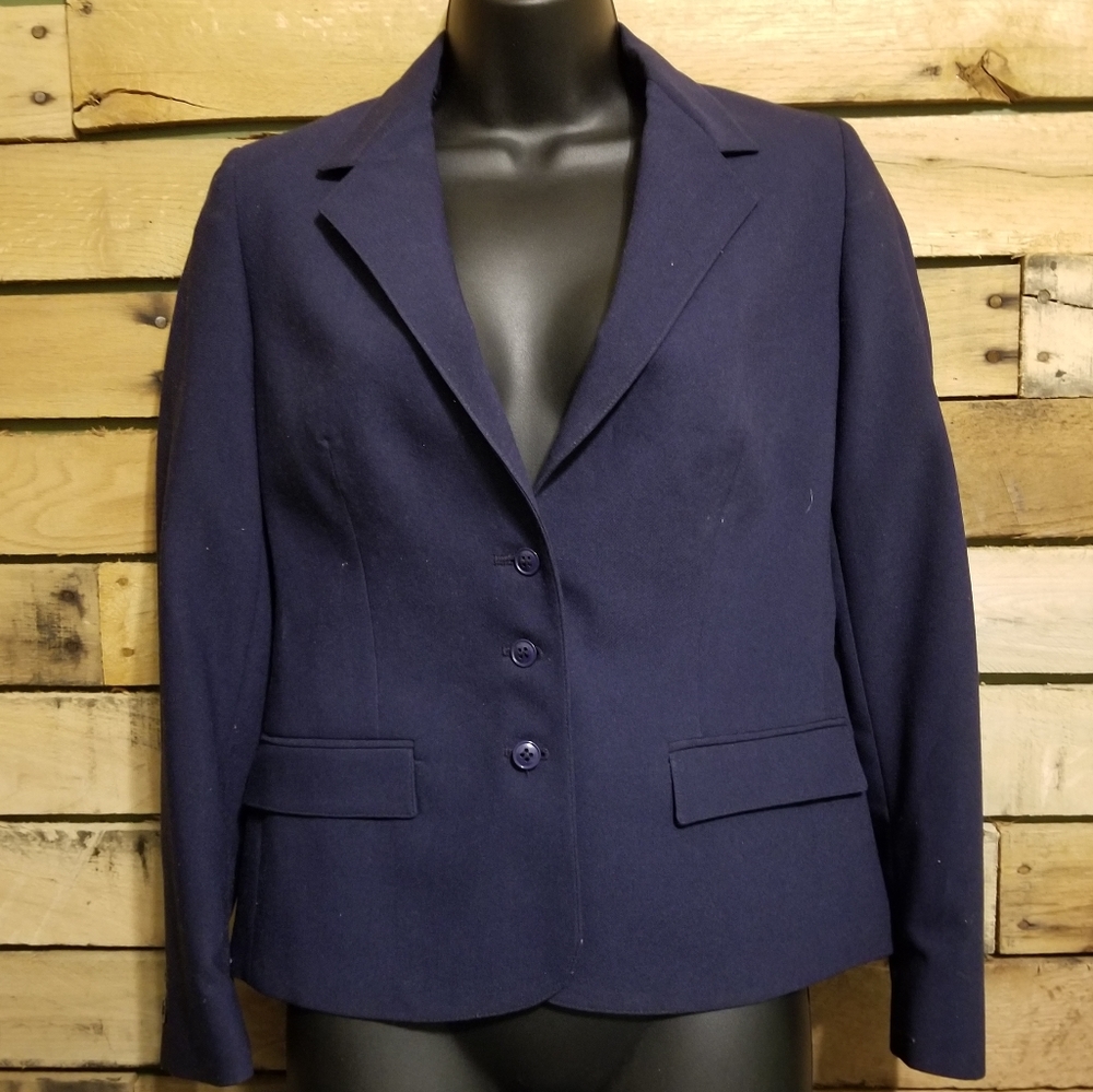 Newsport Fitted Blazer